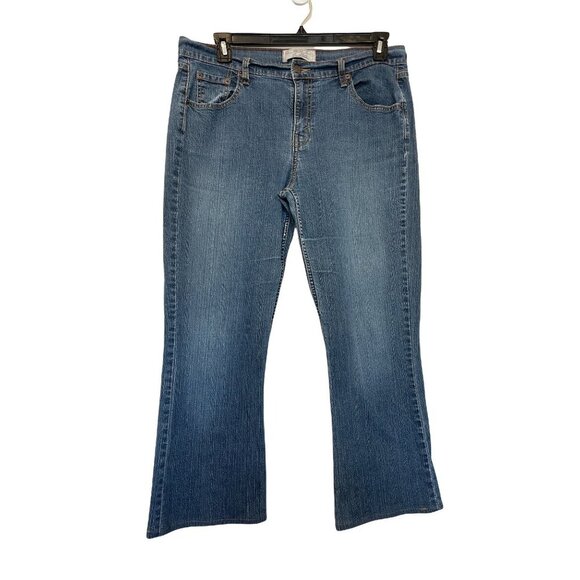 Levi Strauss Women's Denim Jeans Bootcut Medium Wash 5 Pocket Mid Rise Misses 14 - Picture 1 of 6
